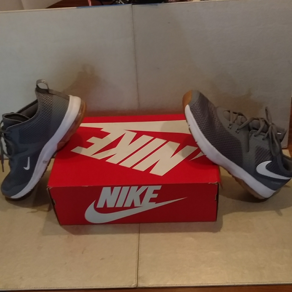Nike Flywire